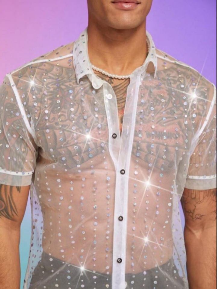 Men's Knitted With Rhinestone Design Slim Fit Short Sleeve Shirt